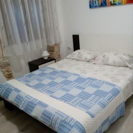Apartment Elena Бале Екстер'єр фото