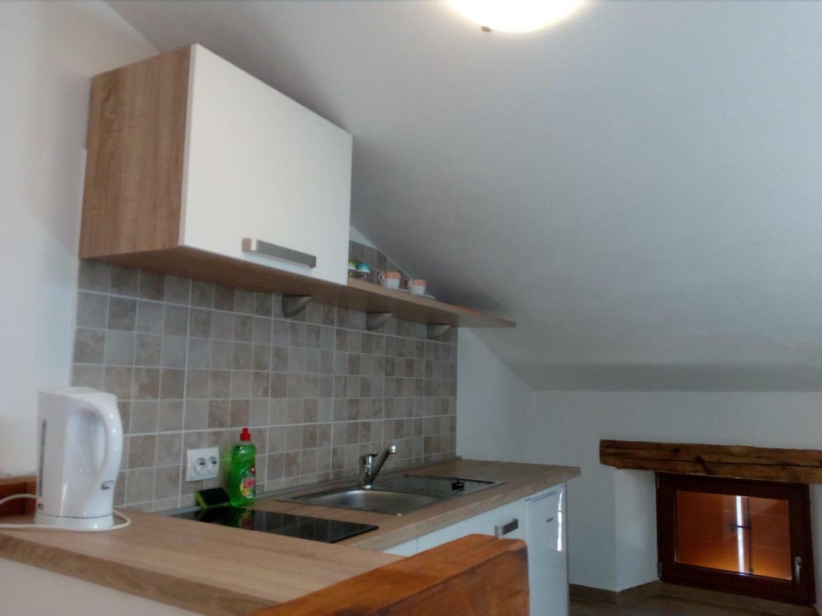Apartment Elena Бале Екстер'єр фото